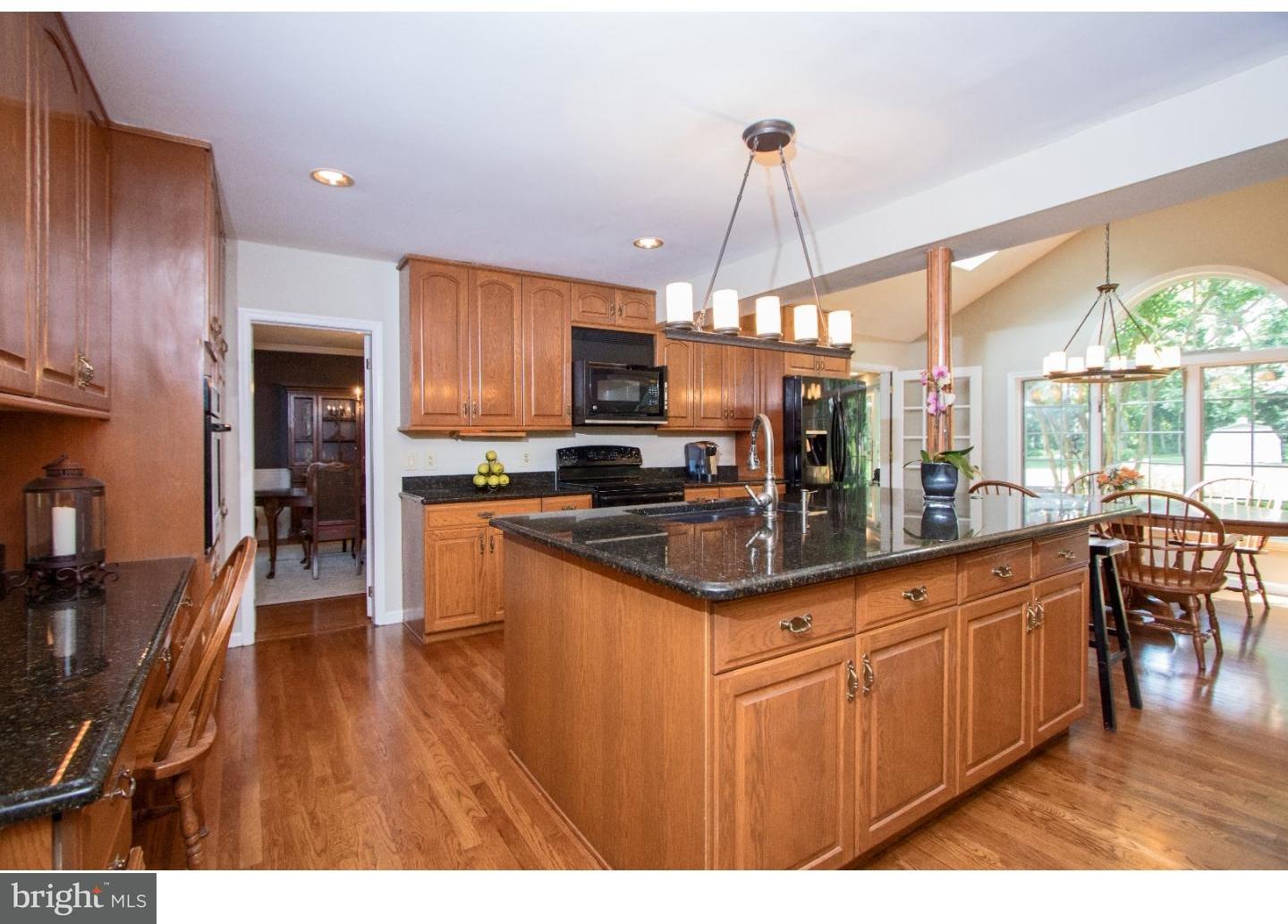 14 Cambridge Road Downingtown, PA 19335 - Photo 6 of 25 Kitchen