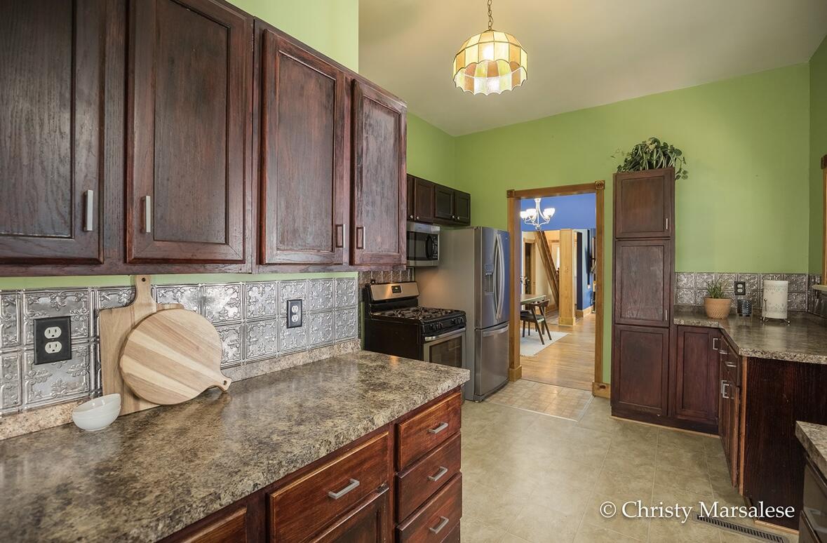 917 South Bridge Street Belding, MI 48809 - Photo 22 of 69 IMG_5694