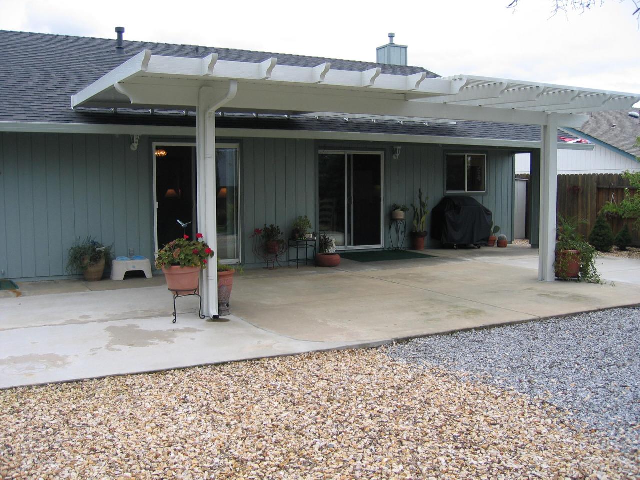1902 Airstrip Road Redding, CA 96003 - Photo 7 of 16 Backyard