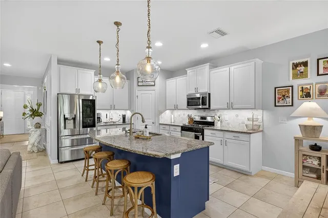 $463,900 | 6313 Sunsail Place, Apollo Beach, FL 33572