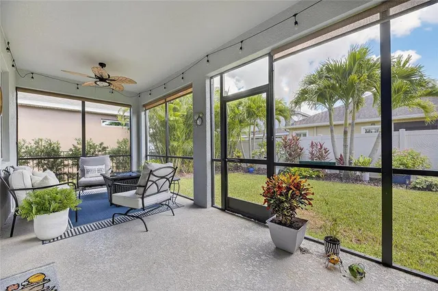 $463,900 | 6313 Sunsail Place, Apollo Beach, FL 33572