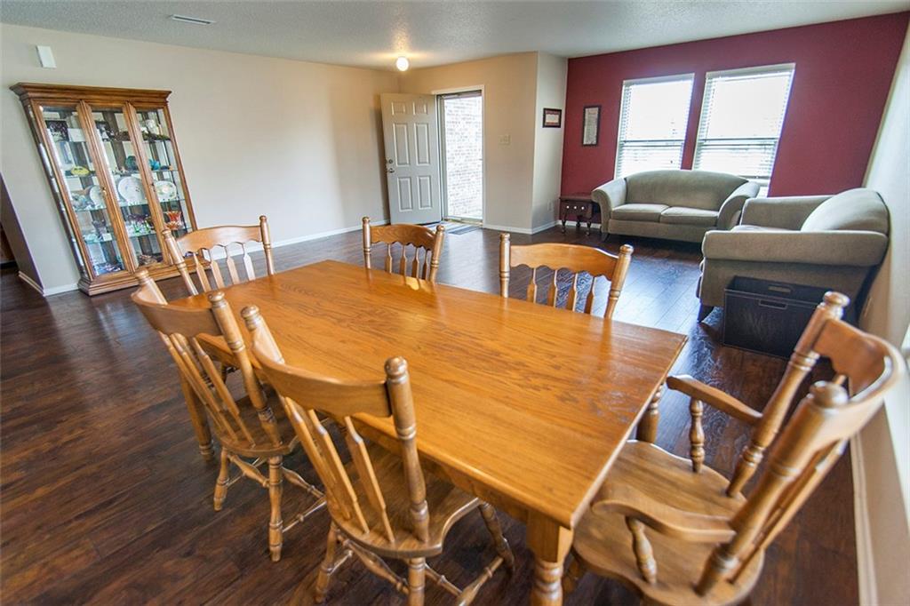 9197 West Reflection Court Pendleton, IN 46064 - Photo 4 of 40 Gallery Image 4