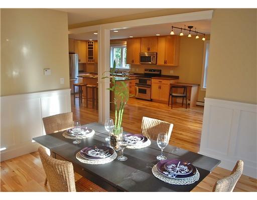 39 Fiddlehead Lane Freeport, ME 04032 - Photo 11 of 25 Dining Room. Portland Maine Real...