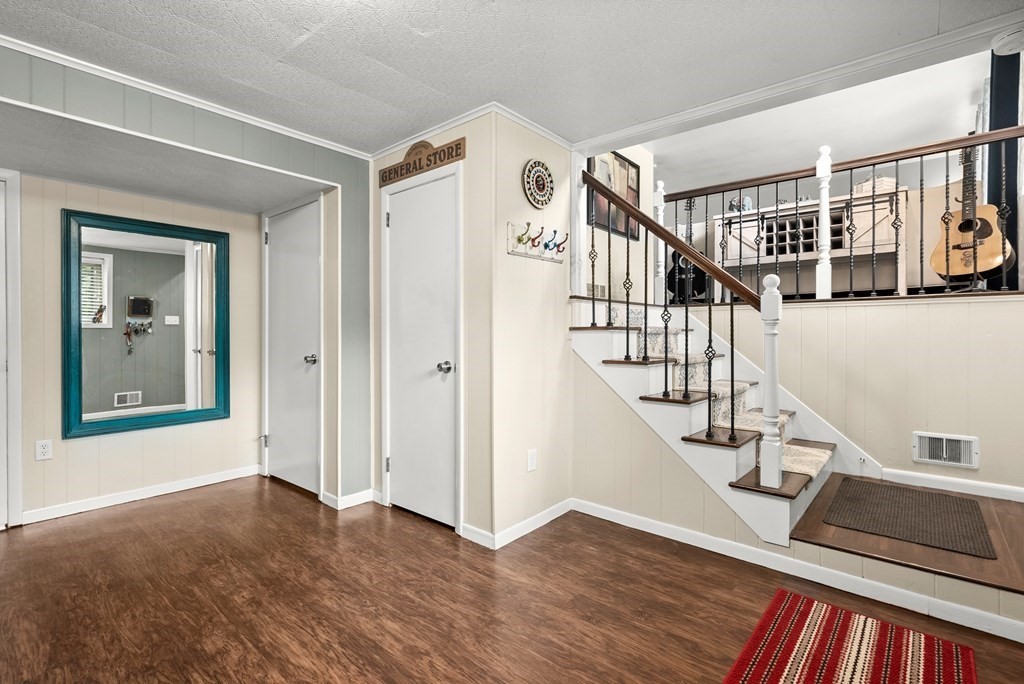 4 Westview Road Framingham, MA 01701 - Photo 15 of 29 Gallery Image 15