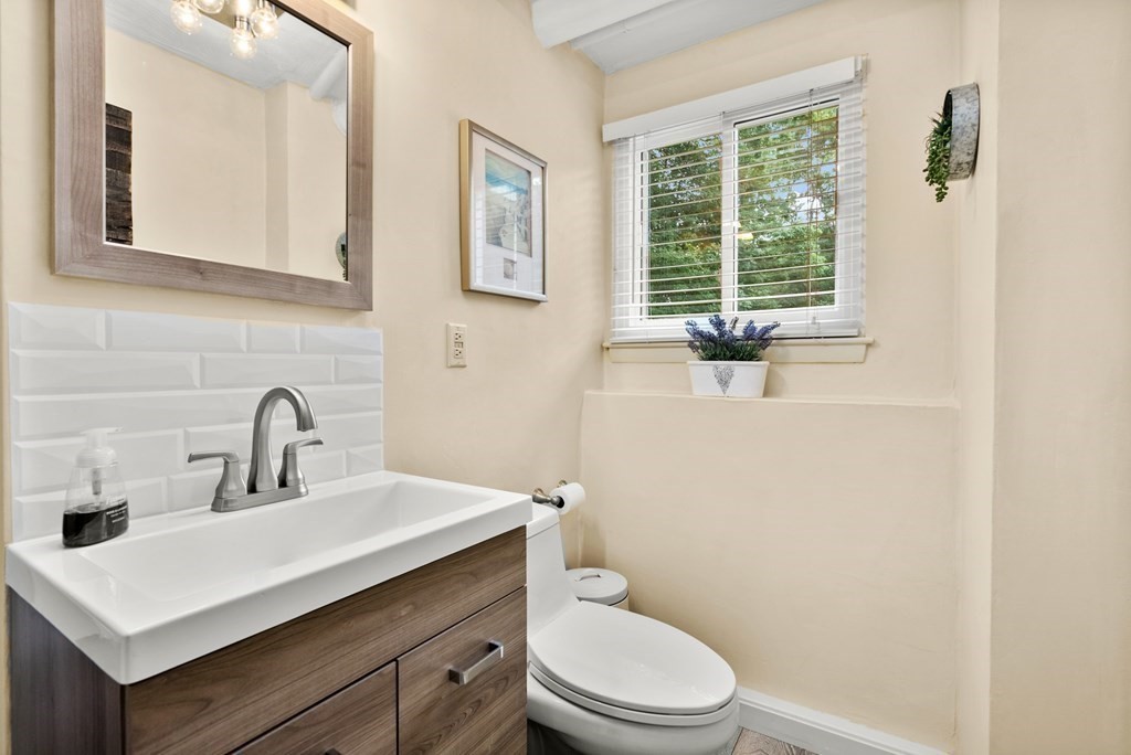 4 Westview Road Framingham, MA 01701 - Photo 20 of 29 Gallery Image 20