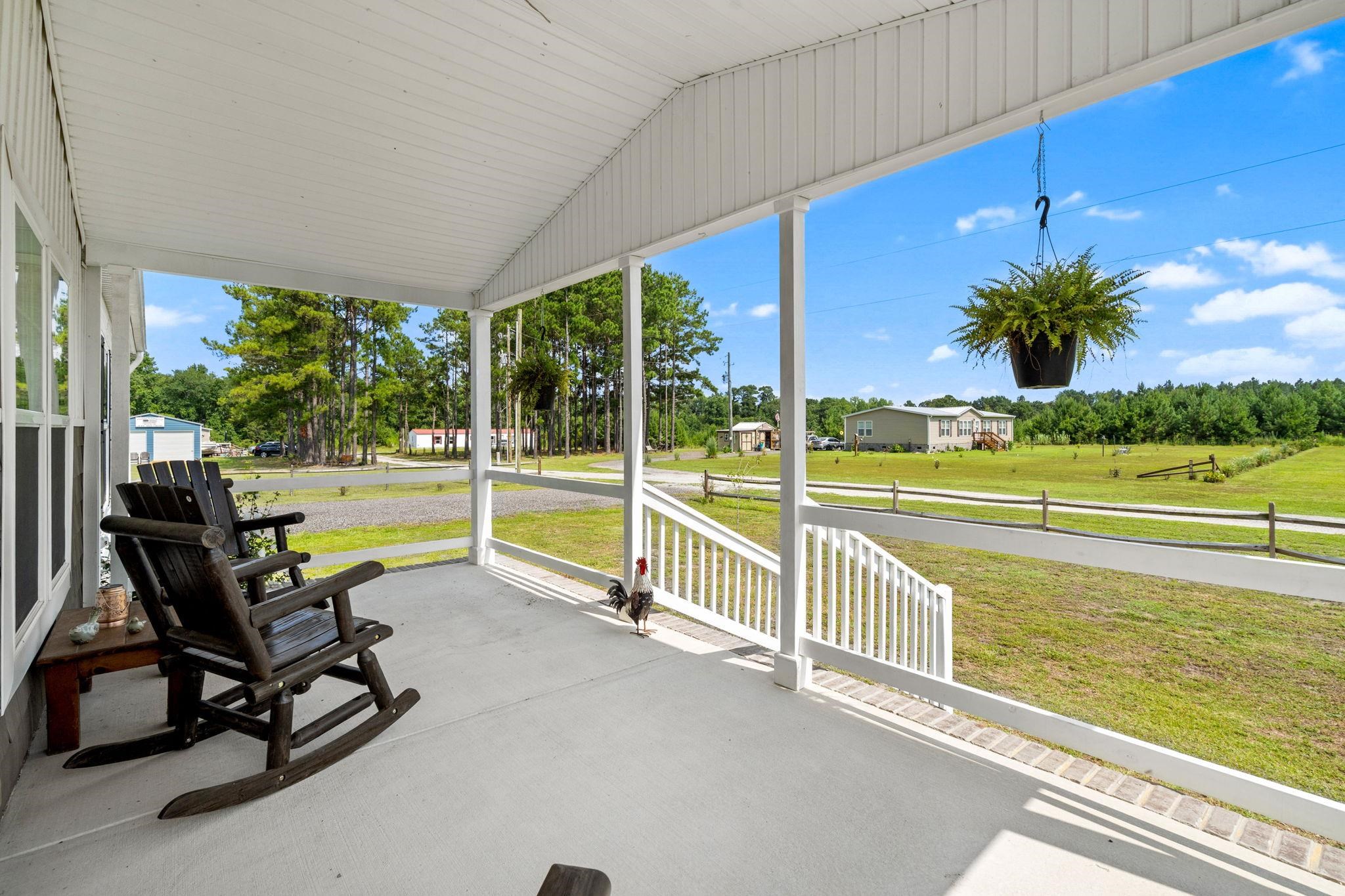 4188 Double Dee Road Aynor, SC 29511 - Photo 4 of 49 Gallery Image 4