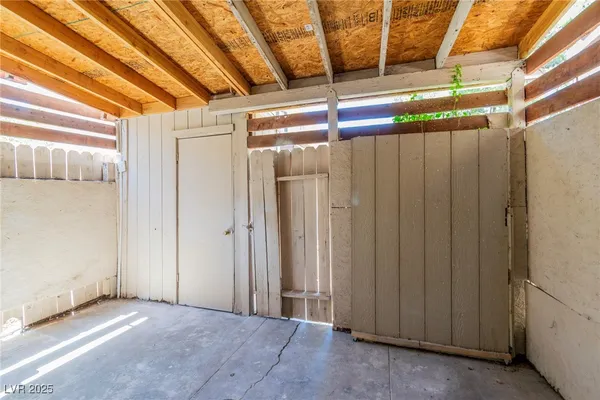 $1,600 | 4770 South Topaz Street, Unit 31, Las Vegas, NV 89121