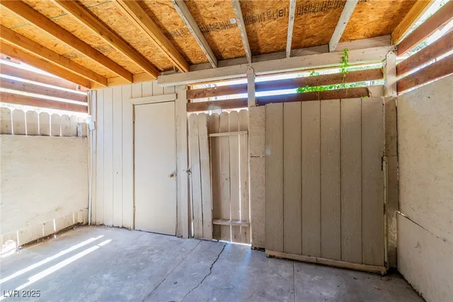 $1,600 | 4770 South Topaz Street, Unit 31, Las Vegas, NV 89121