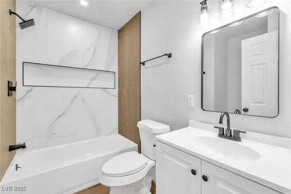 $1,600 | 4770 South Topaz Street, Unit 31, Las Vegas, NV 89121