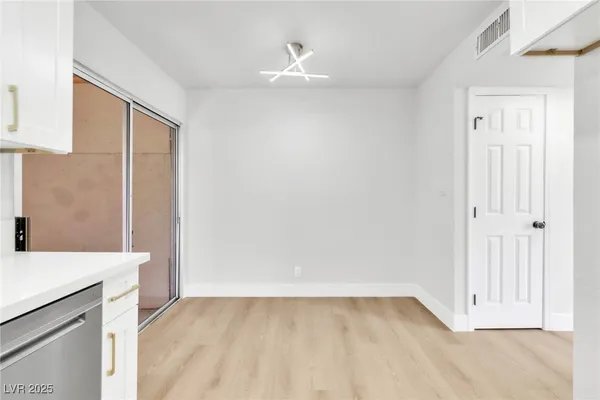 $1,600 | 4770 South Topaz Street, Unit 31, Las Vegas, NV 89121