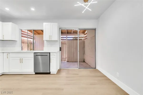 $1,600 | 4770 South Topaz Street, Unit 31, Las Vegas, NV 89121