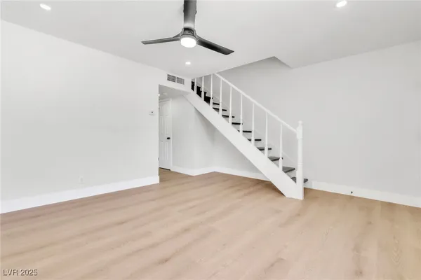 $1,600 | 4770 South Topaz Street, Unit 31, Las Vegas, NV 89121