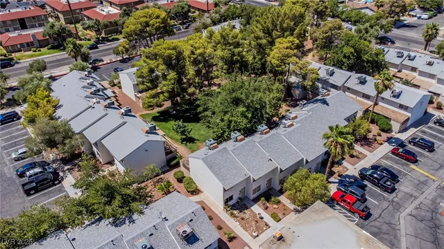 $1,600 | 4770 South Topaz Street, Unit 31, Las Vegas, NV 89121