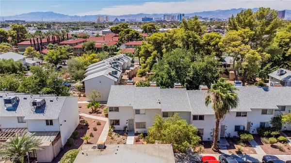 $1,600 | 4770 South Topaz Street, Unit 31, Las Vegas, NV 89121