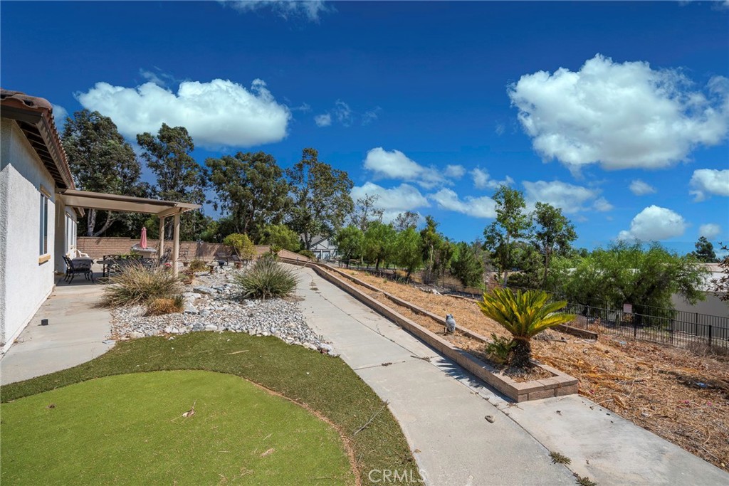10281 Hillside Road Rancho Cucamonga, CA 91737 - Photo 54 of 60 a view of swimming pool from a balcony