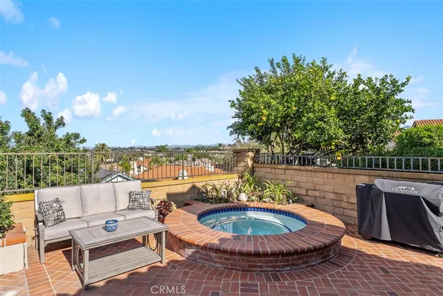 $1,350,000 | 27221 Delemos, Mission Viejo, CA 92692
