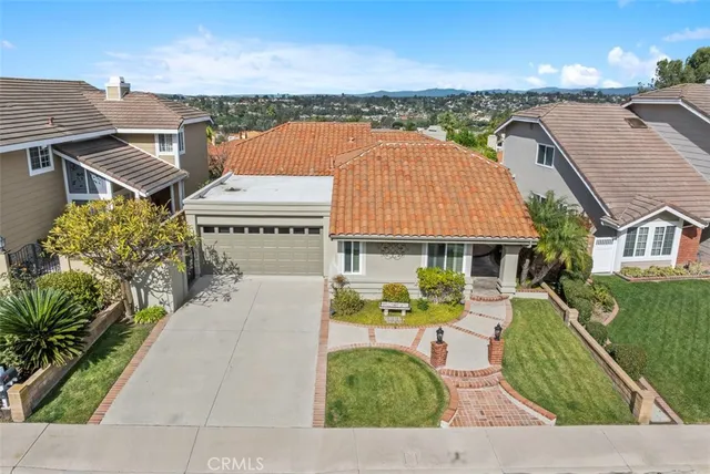 $1,350,000 | 27221 Delemos, Mission Viejo, CA 92692
