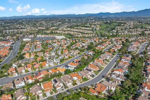 $1,350,000 | 27221 Delemos, Mission Viejo, CA 92692