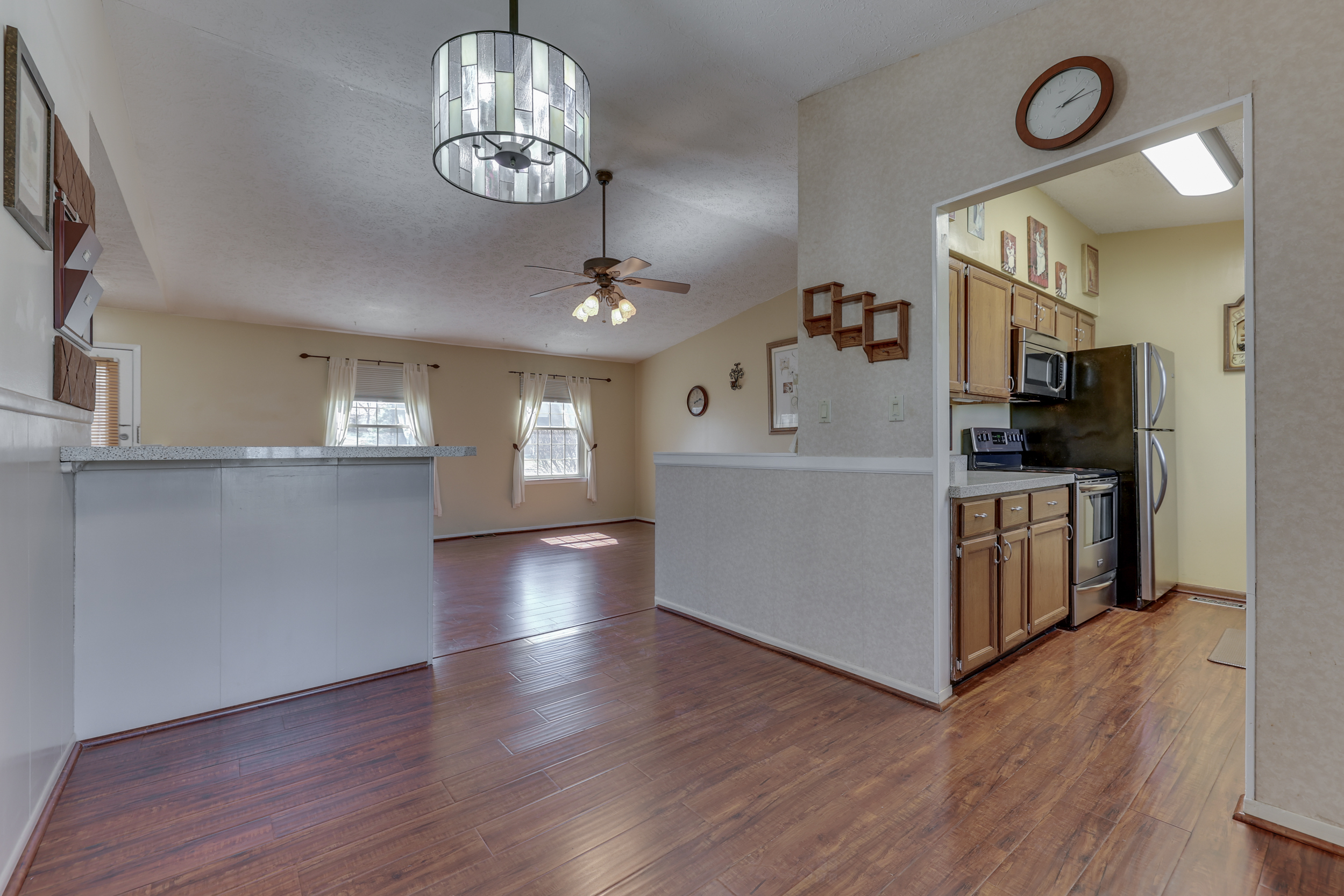 1166 Pilgrim Road Greenwood, IN 46142 - Photo 14 of 27 Gallery Image 14