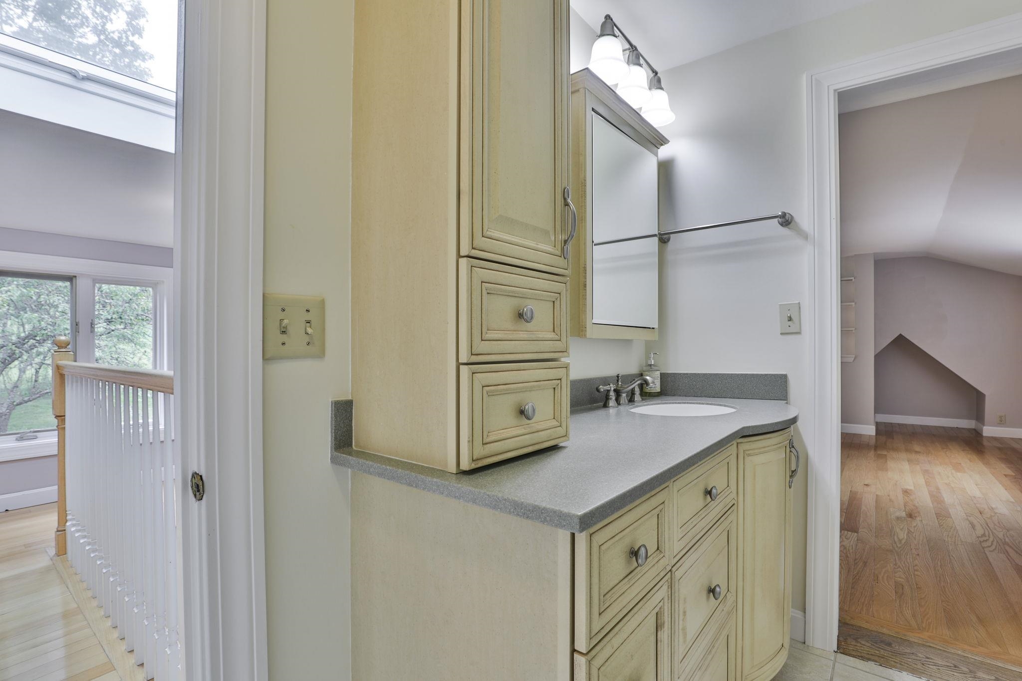 28 A Old Milford Road Brookline, NH 03033 - Photo 33 of 55