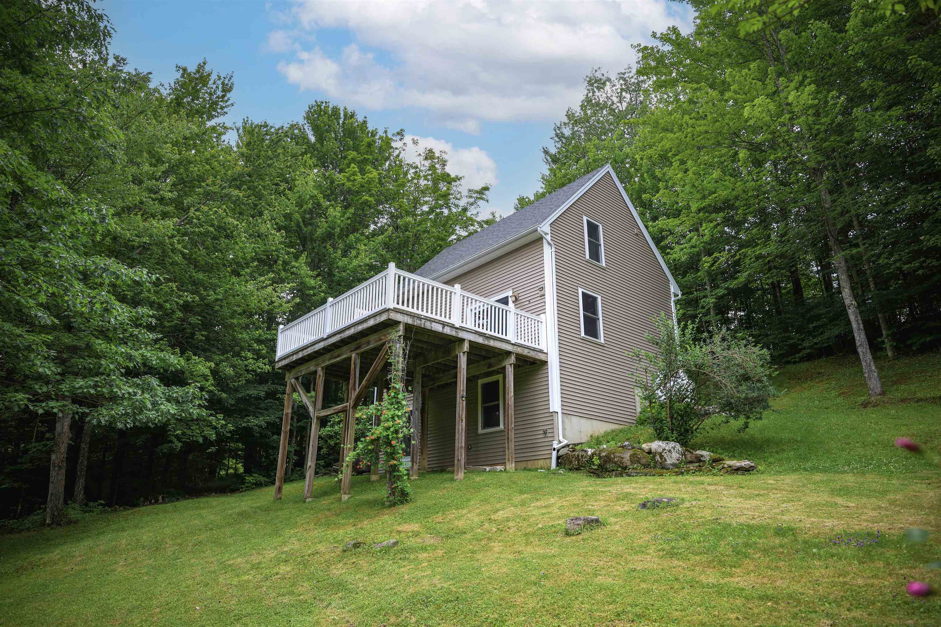 570 Upper Meehan Road Bristol, VT 05443 - Photo 8 of 38