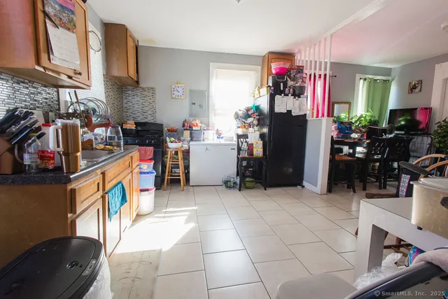 a view of a storage & utility room
