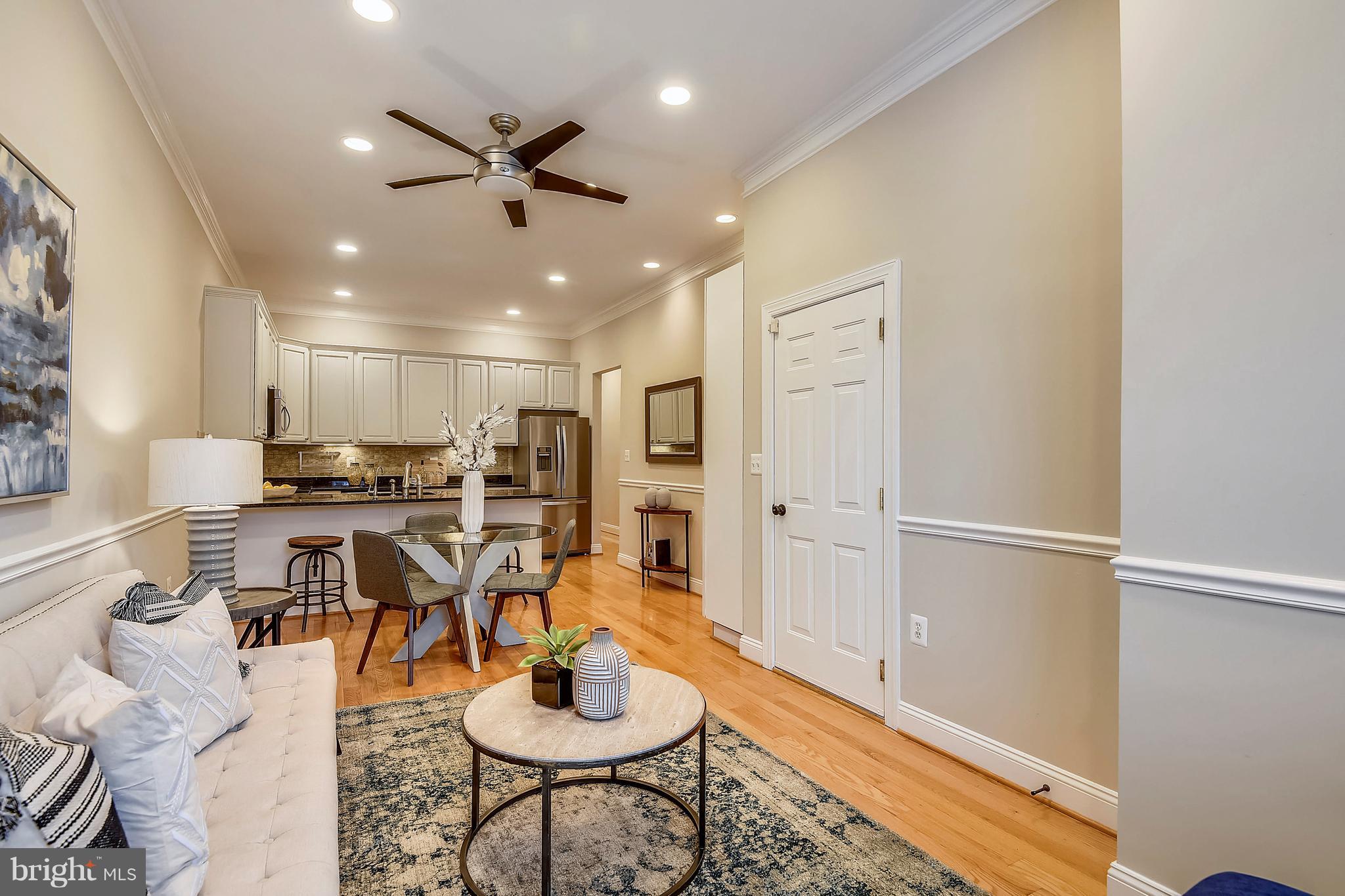 1634 6th Street Northwest, Unit 1 Washington, DC 20001 - Photo 6 of 36 LR/DR & Kitchen - 10 foot ceilings!