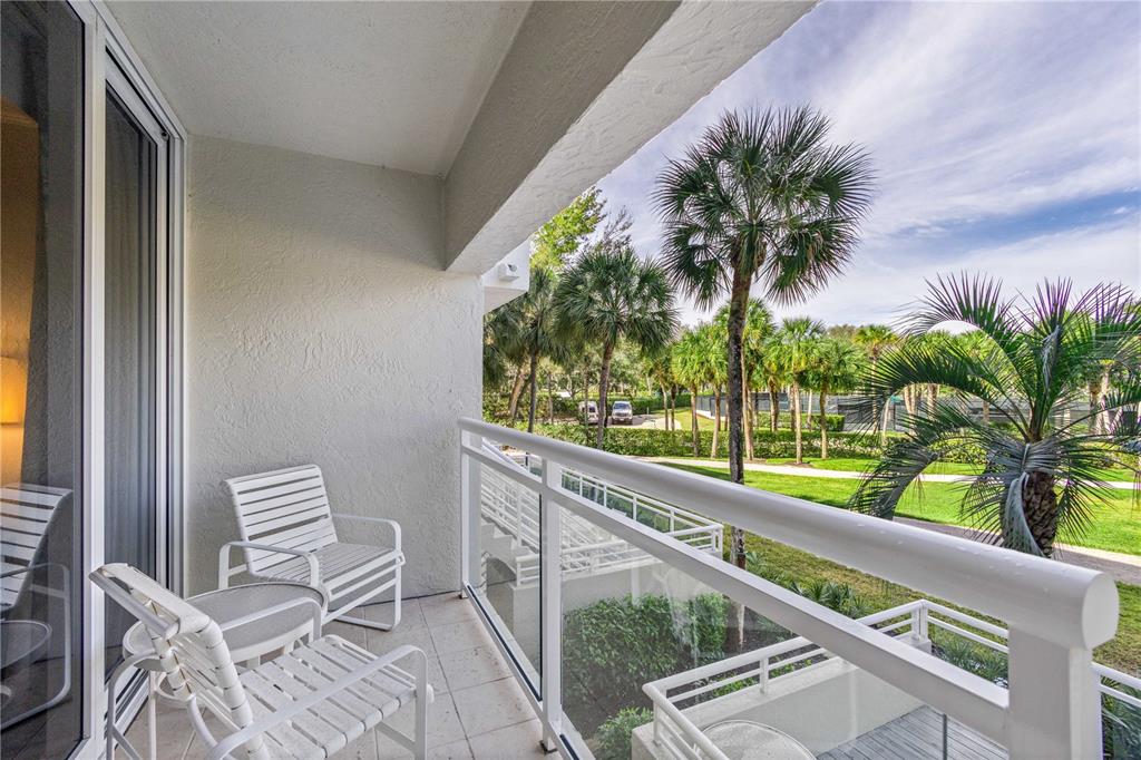 250 Sands Point Road, Unit 5106 Longboat Key, FL 34228 - Photo 17 of 37