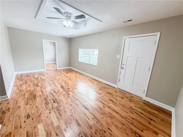 $220,000 | 200 North Harrison Street, Freeman, MO 64746