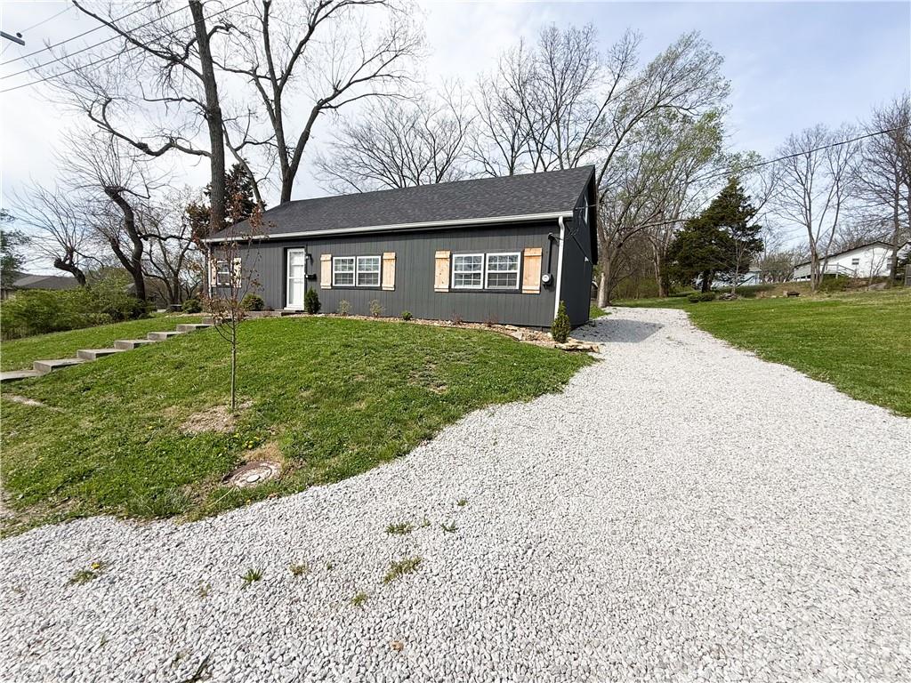 200 North Harrison Street Freeman, MO 64746 - Photo 4 of 25