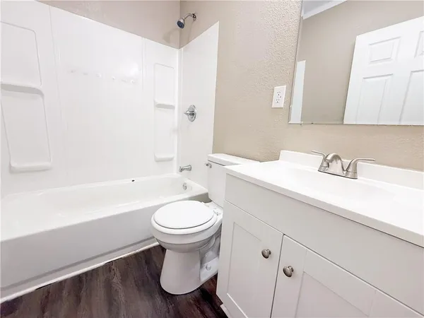 $220,000 | 200 North Harrison Street, Freeman, MO 64746