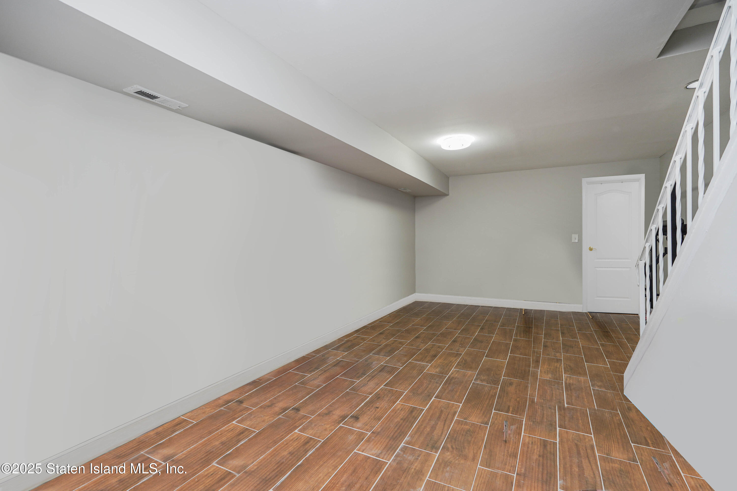 28 Lorraine Loop Staten Island, NY 10309 - Photo 19 of 20 Photo Feb 20 2025, 6 52 44 PM