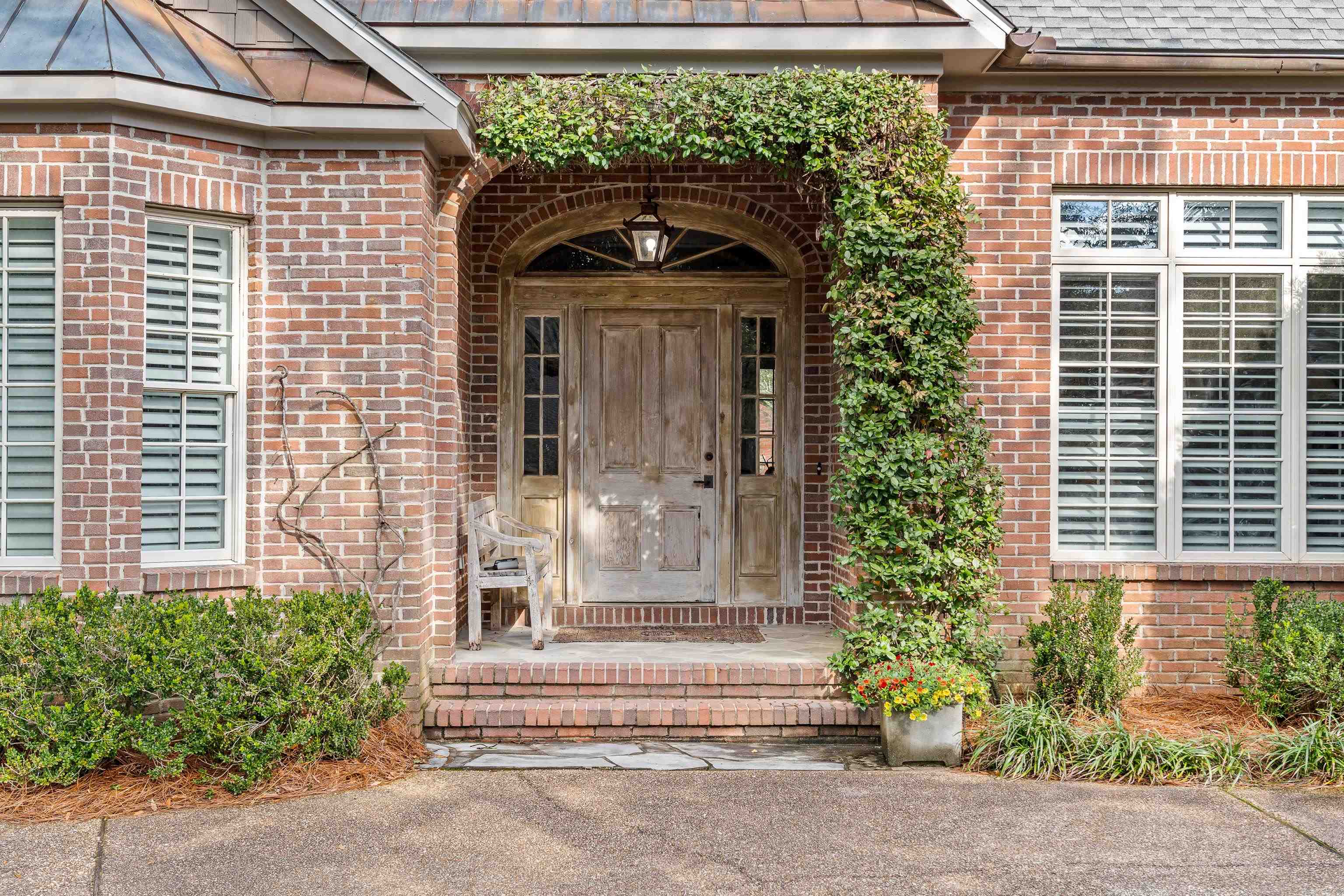 18450 Point Clear Court Fairhope, AL 36532 - Photo 8 of 44 Entry