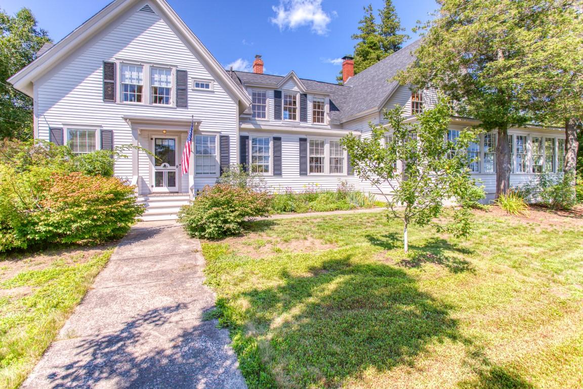 4 Meadow Cove Road Boothbay, ME 04544 - Photo 1 of 2 1