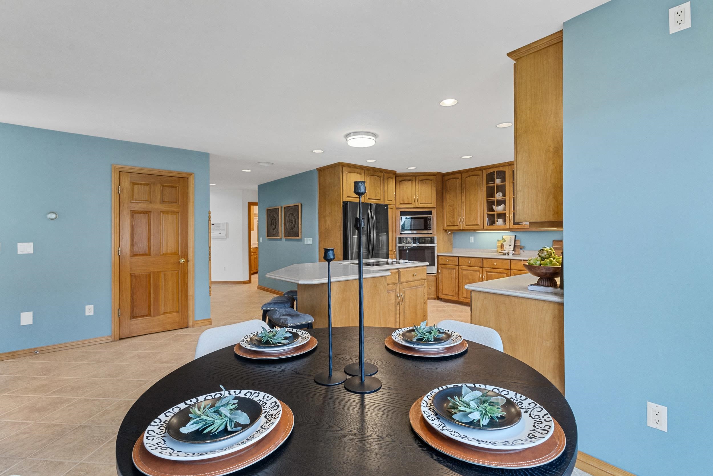 2516 Van Rite Court Green Bay, WI 54311 - Photo 19 of 62