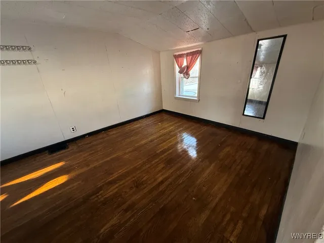 $124,900 | 25-27 Wadsworth Street, Geneva City, NY 14456