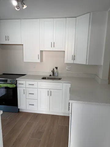 $2,400 | 2630 Northeast 8th Avenue, Pompano Beach, FL 33064