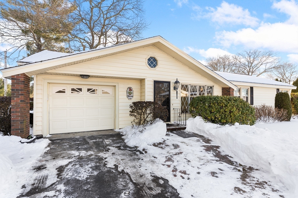 11 Deluca Road Milford, MA 01757 - Photo 2 of 38