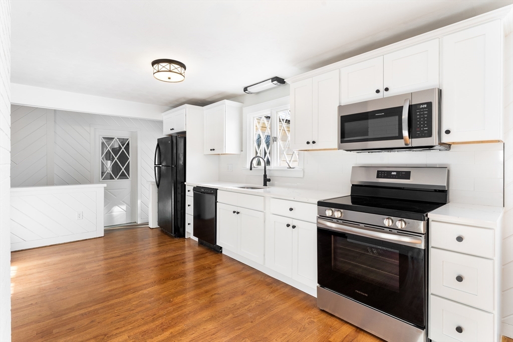 11 Deluca Road Milford, MA 01757 - Photo 8 of 38