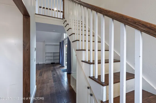 $1,125,000 | 400 Powderhorn Lane, Unit 67, Jackson, WY 83001