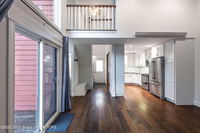 $1,125,000 | 400 Powderhorn Lane, Unit 67, Jackson, WY 83001