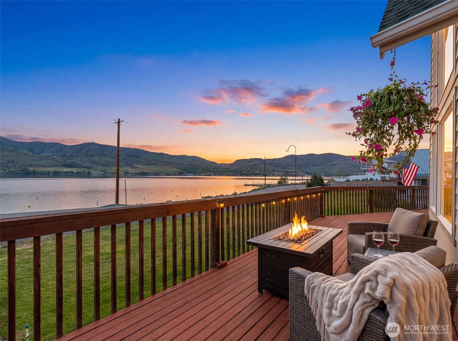 111 Eldorado Way Chelan, WA 98816 - Photo 1 of 40