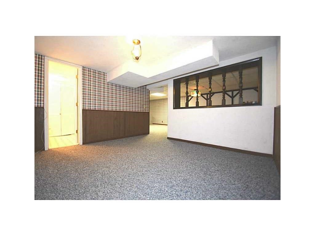 280 Daws Road Hiawatha, IA 52233 - Photo 15 of 21 Gallery Image 15