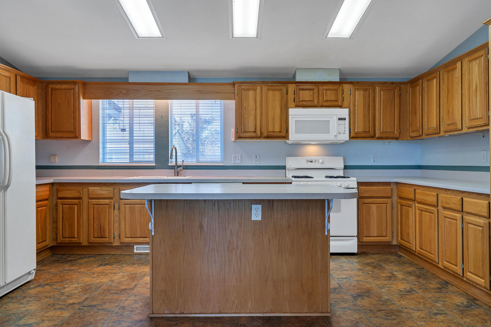 43497 State Highway Fall River Mills, CA 96028 - Photo 13 of 55 43497hwy299-8