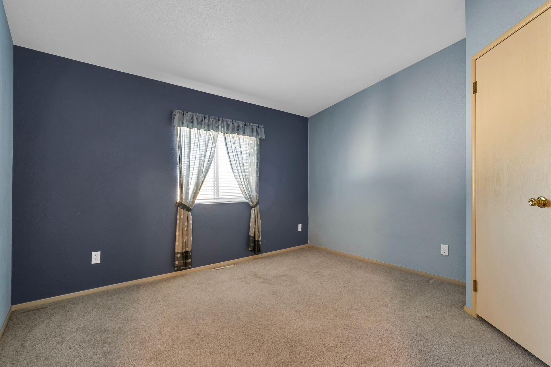 43497 State Highway Fall River Mills, CA 96028 - Photo 30 of 55 43497hwy299-27