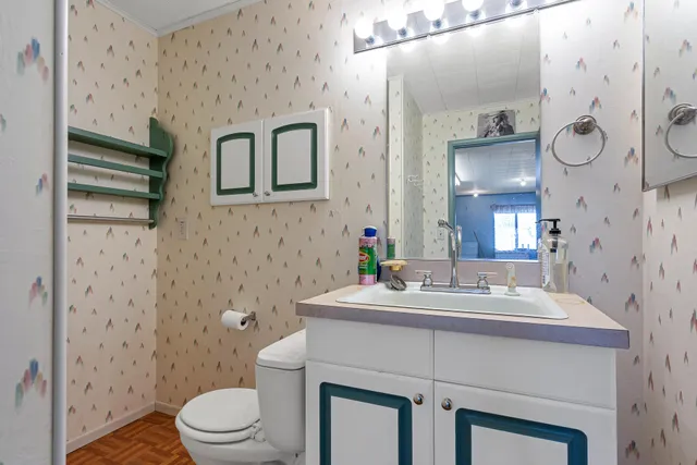 $299,000 | 43497 State Highway, Fall River Mills, CA 96028