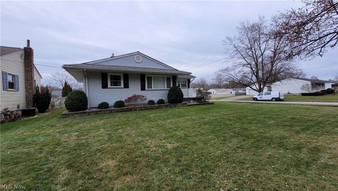 1803 Mathews Road Youngstown, OH 44514 - Photo 3 of 30 Gallery Image 3