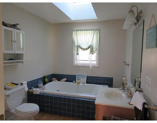 21 Inverness Avenue Worcester, MA 01604 - Photo 18 of 24 Gallery Image 18