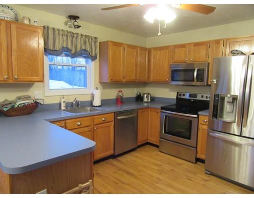 21 Inverness Avenue Worcester, MA 01604 - Photo 2 of 24 Gallery Image 2