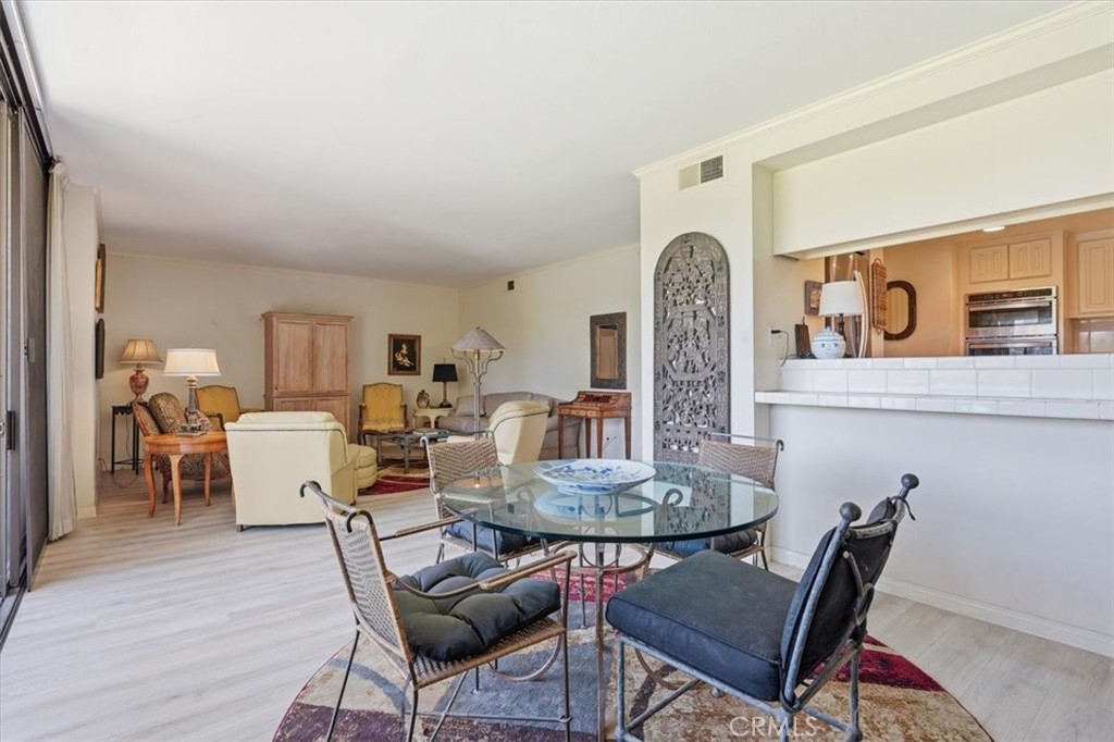 5555 Canyon Crest Drive, Unit 2F Riverside, CA 92507 - Photo 11 of 29